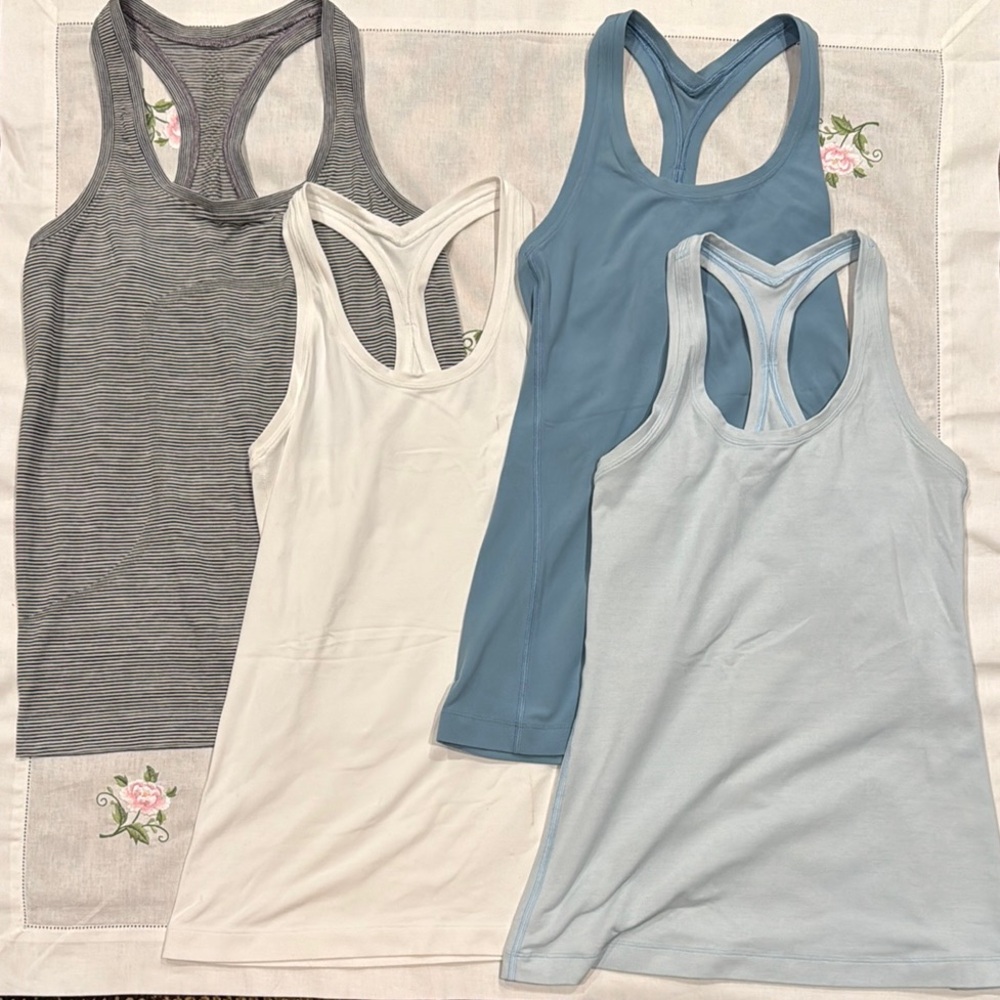 4-pack Lululemon Women's Racerback Tank Top Set - Blue, White, Stripes size 6